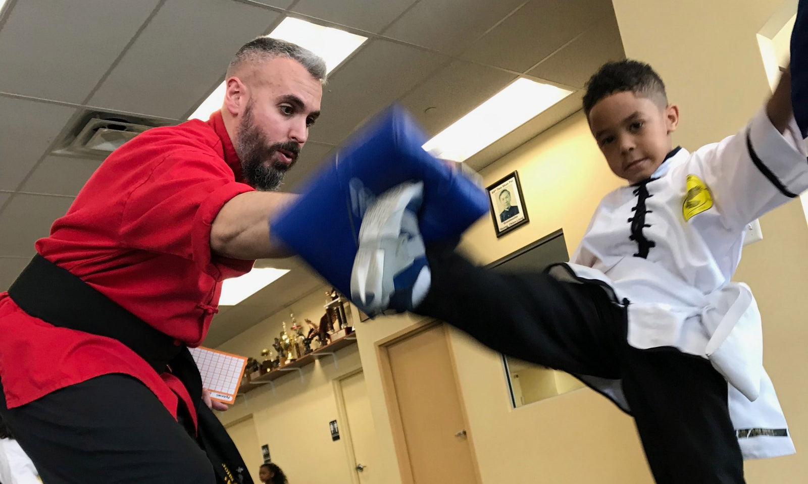 THE BEST INDOOR ACTIVITIES FOR YOUR CHILD THIS WINTER